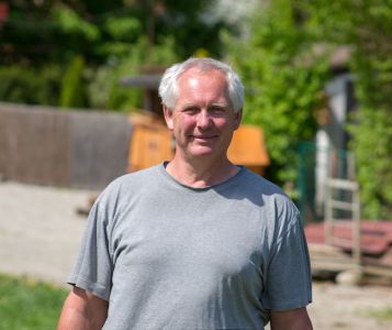 Portrait Peter Kimmina